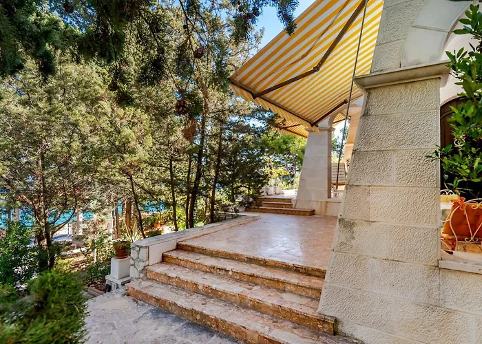 Villa Vita Villa *